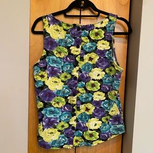 Forever 21 floral tank with buttons down back